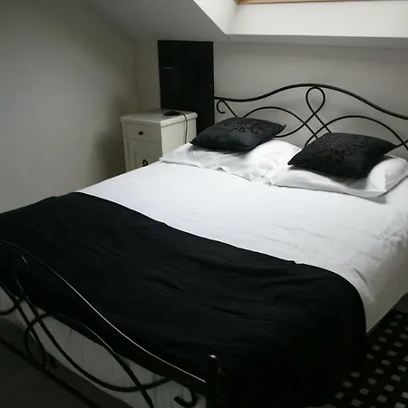 Des4seigneurs Bed & Breakfast Gedinne